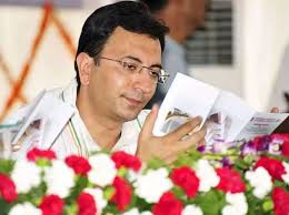 Kanta prasad had shot to fame after a video of him tearfully recounting the desperation a complaint of fraud was registered in this regard by kanta prasad at delhi's malviya. Jitin Prasada Age Caste Wife Children Family Biography More Starsunfolded