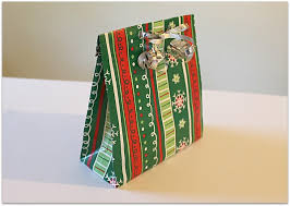 These are especially handy if you're trying to save some cash or have a particular paper design you'd like to use to match a party theme. Make A Gift Bag From Wrapping Paper The Make Your Own Zone