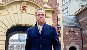 Een bedrijf met 10 strafrechtelijke vervolgingen in de afgelopen 19 jaar. Wat Weten We Eigenlijk Van Hugo De Jonge Franska Nl