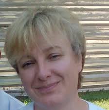 Привіт дівчата 💛💙 Підкажіть будь ласка,на що клеїти бантики?