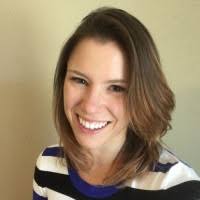 Kari Greathouse's Instagram, Twitter & Facebook