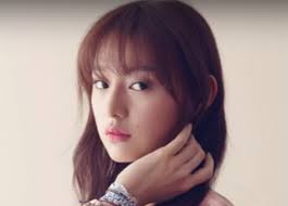 Kim ji min, full of tears coming from hurtful words she received for not wearing makeup. Kim Ji Won Bio Family Profession Marriage Net Worth Measurements Wikiodin Com