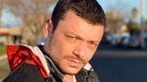 « ils ne sont pas racistes ». Kev Adams Choque A Cause D Une Blague Sur Son Ex Petite Amie Iris Mittenaere En Direct Sur Sa Nouvelle Emission Radio Clash Clash