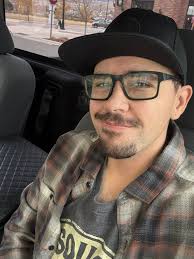 New to this group, just saying hello. I'm Tyler, I work in IT. Hard to meet  people when you work from home, hoping to meet nice & fun people, oh & I'm