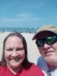 If your face frame always ends up too short… watch this before your next  haircut.