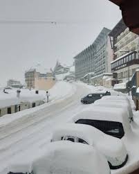 On lui (répondre) que les garçons ne (arriver) qu'à sept heures. Neige En Vallees Acces Pas De La Case Difficile Ce Matin Meteo Pyrenees