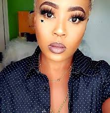 Roxie Starr's Instagram, Twitter & Facebook