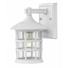Shop Hinkley Freeport 1 Light Outdoor Wall Mount In Classic White Overstock 22656249