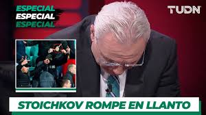 While it's best known for liga mx coverage, it also carries select mls and concacaf champions league matches. Stoichkov Rompe El Llanto Ante Gritos Racistas En Estadios Tudn Youtube