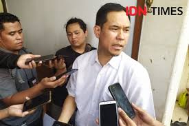 Kumpulan berita dan informasi tentang munarman terbaru hari ini. Munarman Pengacara Rizieq Shihab Dan Tokoh Kontroversial