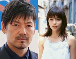 1 sao nữ showbiz âm thầm ly hôn chồng cầu thủ, hiện vẫn ở chung nhà