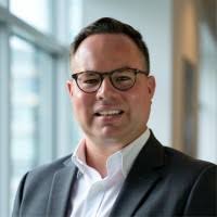 9 "Daniel Hug" profiles