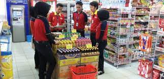 Cari disini cara kirim uang lewat alfamart atau transfer uang tanpa kartu atm dan rekening bank lengkap biaya dan cara mengambil untuk penerimanya. Loker Alfamart Oktober 2019