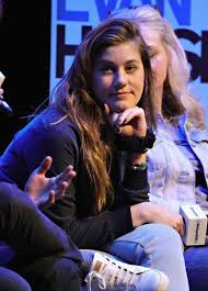 Laura Dreyfuss Photos Photos Siriusxm S Town Hall With Original Broadway Cast Creative Team Of Dear Evan Hansen Dear Evan Hansen Broadway Dear Evan Hansen Musical Dear Evan Hansen