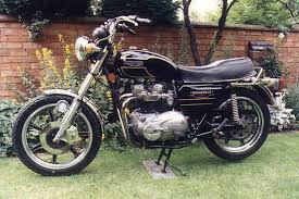 Warranty selling xxxx triumph bonneville top end rebuild factory metal works hardtail frame x stretch x.x drop xx rear rim xx front rim front brembo brakes with fabricator kevin brackets. Triumph Bonneville T140 Gallery Classic Motorbikes