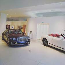 ベントレー東京 on instagram bentley ベントレー gt bentayga flying spur mulsanne tokyo ゴルフ 花 セダン ラグジュアリー 旅 中古車 home furniture home decor