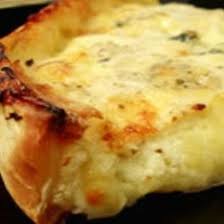 Quiche Sans Pate Au Roquefort Et Cerneaux De Noix Recette Recette Quiche Recette Recettes De Cuisine