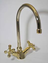 Eine wohlfühloase im landhausstil im badezimmer. Paini Gold Landhaus Nostalgie Spultisch Armatur Kuche Wasserhahn Retro Antik Neu Wasserhahn Armaturen Kuche Spultisch