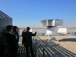 Des Eoliennes Pour Les Toits Des Villes Wind Turbine Rooftop Urban Environment