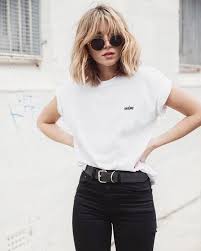 White Shirt Tucked In High Waist Black Jeans Style Hair Styles Women