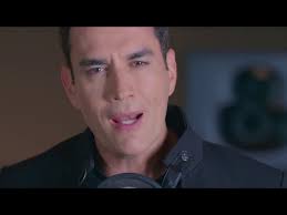 UN MILLON DE CARICIAS