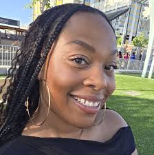 These ladies have the funniest sibling rivalry! 😂 See more:  http://ghkp.us/UtMTwmh