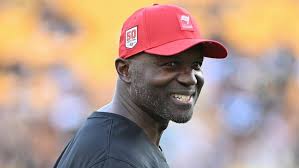 Brady, Ryan Jensen fined following playoff loss against Cowboys