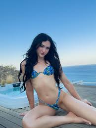 Evgeniya Lvovnas Feet << wikiFeet