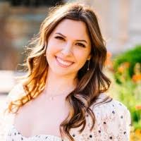 1100+ "Lindsey's" profiles