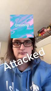 Ashley Remmel (@allovepointstosirens)