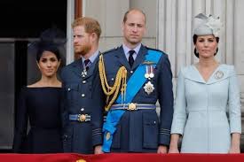 Ahora, la familia real sólo tendrá seis miembros: Familia Real Britanica Harry E William Vao Se Reunir Em Busca Da Reconciliacao