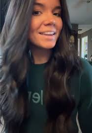 Shelby Laughlin's Instagram, Twitter & Facebook