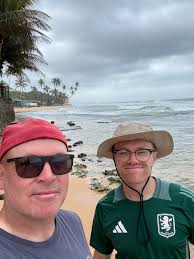 A Great old picture this of Steve P LEGEND (854) Wearing a great SPURS 70s  Away kit love that old shirt 👌...