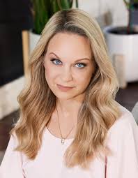 Customer's Honest Review of the Daniel Alain Style Wig