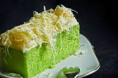 Sebab saya sering mendapat permintaan daripada mereka yang ingin mencuba hasilkan kek sendiri tak kira kek pandan , kek span atau kek cheese leleh tapi tidak. Kek Pandan Cheese Leleh