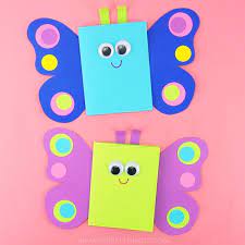 Sometimes making a cute card is as simple as… taping something to the front. Spring Cards For Kids To Make I Heart Crafty Things