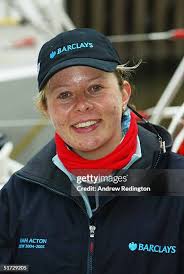 30 Photos & High Res Pictures