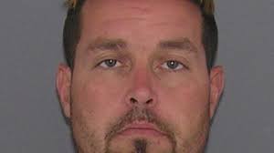 Bank robbery suspect caught after manhunt