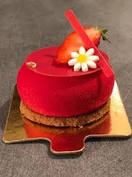 Recette De L Entremets Fraise Coco Verveine Recette Avec Des Fraises Gateau Fraise Gateau Noix De Coco