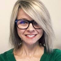 Lisa Reitmeyer's Instagram, Twitter & Facebook