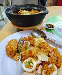 From the best lala noodles to a legendary hokkien mee, we've got you covered with 13 non touristy but delicious food to try in petaling street. Where What To Eat In Chinatown Kuala Lumpur Where Goes Rose