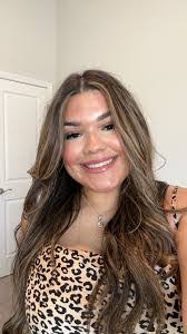 Amanda Carlyle's Instagram, Twitter & Facebook