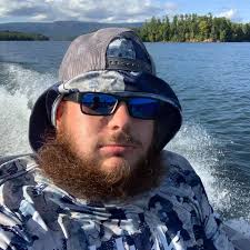 Can you wall mount the three drawer?