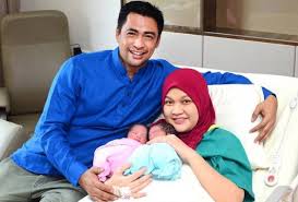 Sheikh muszaphar shukor al masrie bin sheikh mustapha (lahir 27 juli 1972; Tahniah Dr Sheikh Muszaphar Dan Isteri Dikurnia Sepasang Lagi Bayi Kembar Astro Awani