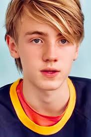 Films et séries tv avec Richard Hardacre