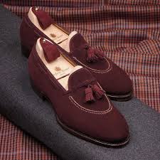 The suede fabric looks velvet like and gives a highly sophisticated and polished appearance. Men S Suede Shoes Low Heel Dress Shoes Spring Burgundy Tassel Moccasin Clivensy
