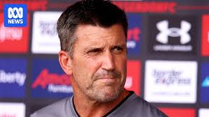 Essendon VFL senior coach Dale Tapping dies following myeloma illness