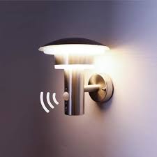 La plupart des lampes avec détecteur de mouvement sont formatées pour s'éteindre automatiquement au bout de 20 ou 30 secondes si aucun mouvement ni présence n'est détecté dans la zone de détection. Applique Murale Led Exterieur Avec Detecteur De Mouvement Acier Lampe Exterieur Inoxydable Luminaire Argent 9 5w 220v 240v Ip44 Achat Vente Applique Murale Led Exterieur Soldes Sur Cdiscount Des Le 20 Janvier Cdiscount