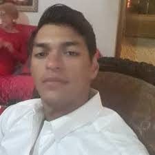 Ali Campos (@alicamposm)