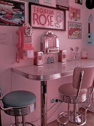 Pin By Anna Riebe On ʳᵉᵗʳᵒ Retro Diner Retro Room Retro Aesthetic